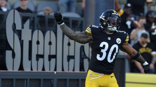 Starts & Sits Week 1: Steelers Get a Boost  (featured). Photo by Charles LeClaire-Imagn Images