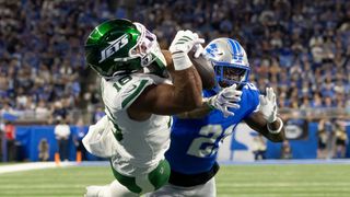 Waiver Wire, Week 4: Kenyon Sadiq and running backs of questionable quality (featured). Photo by David Reginek-Imagn Images