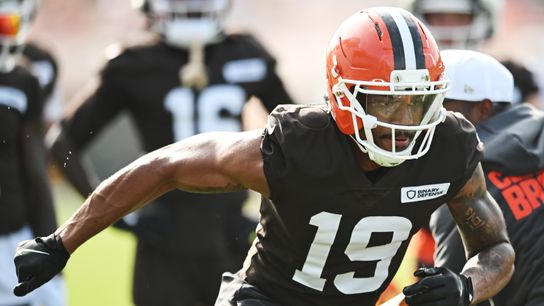 Fantasy Football Waiver Wire: Priority pickups ahead of opening week (featured)