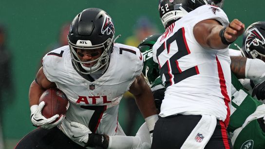 Week 13 Game Recaps: Bijan Robinson stands out (featured)